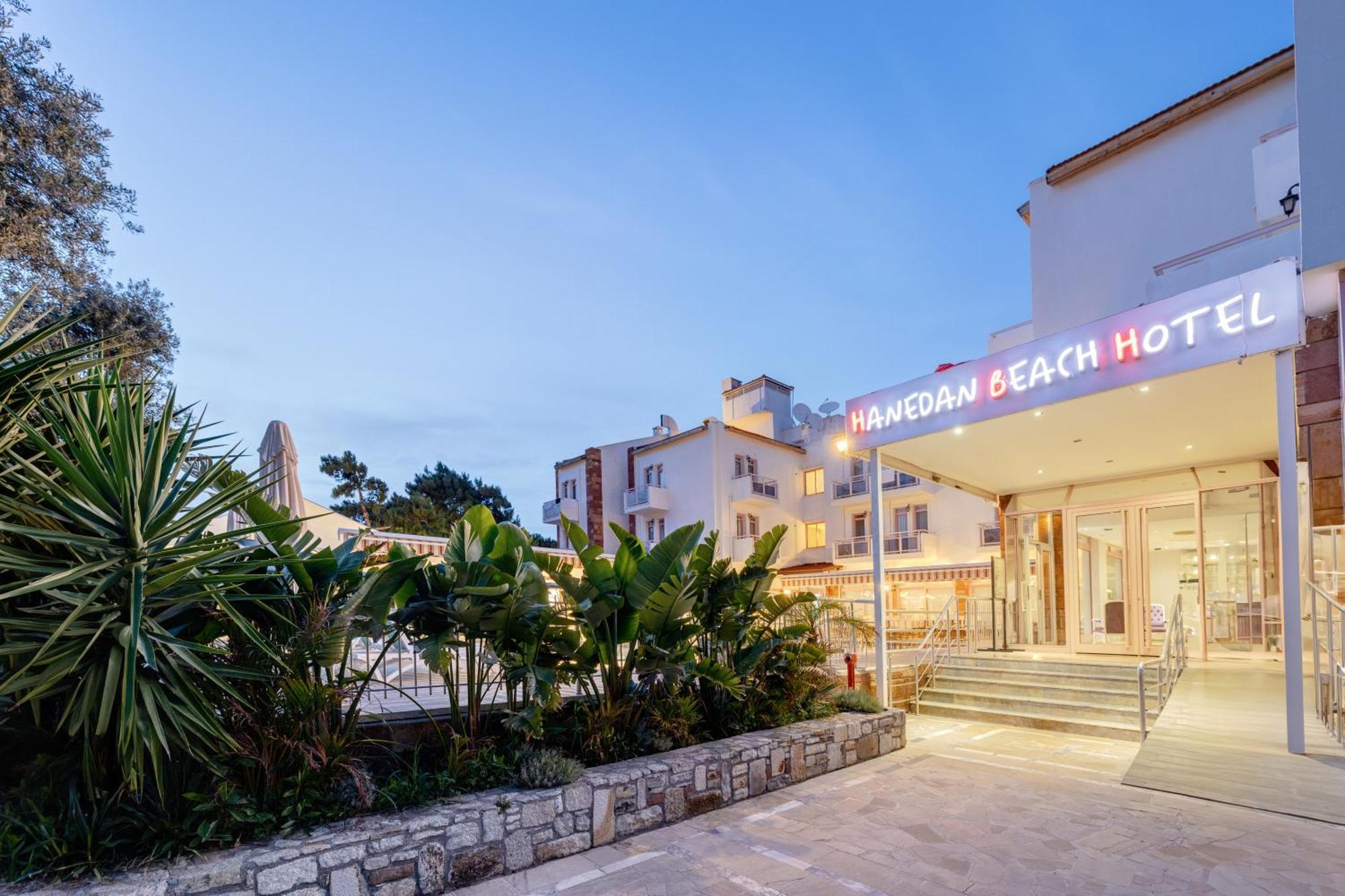 Hanedan Beach Hotel Foça Exterior foto